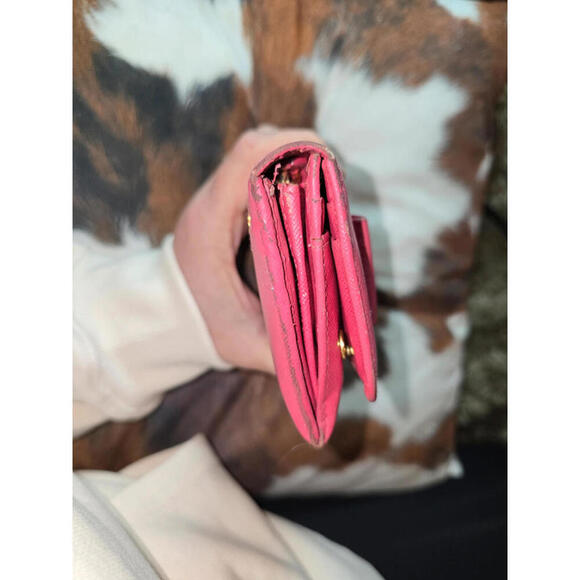 Authentic Prada Pink Saffiano Bow Wallet - Picture 15 of 15